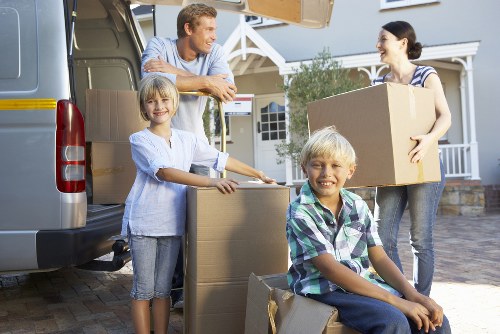Man and van service supporting flat and house moves in Hire